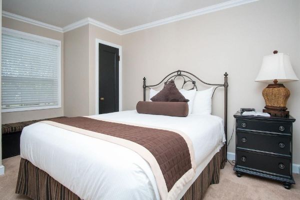 Hotel Ecola Creek Lodge (Cannon Beach)